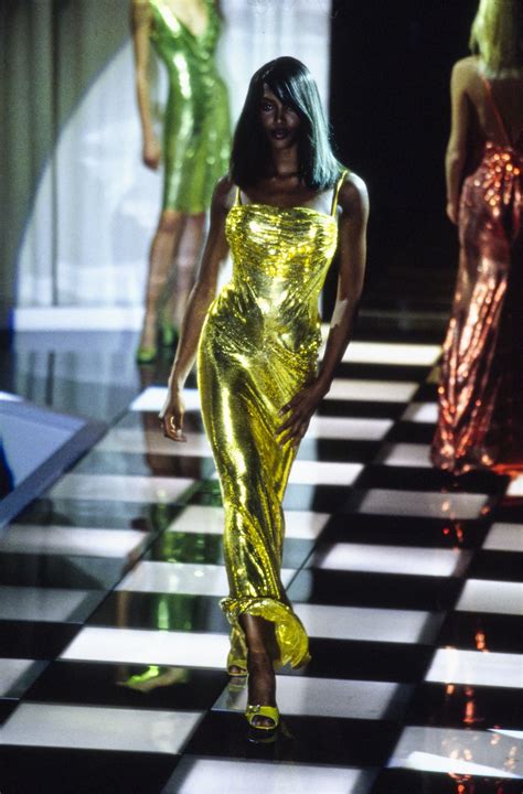 versace runway 1996